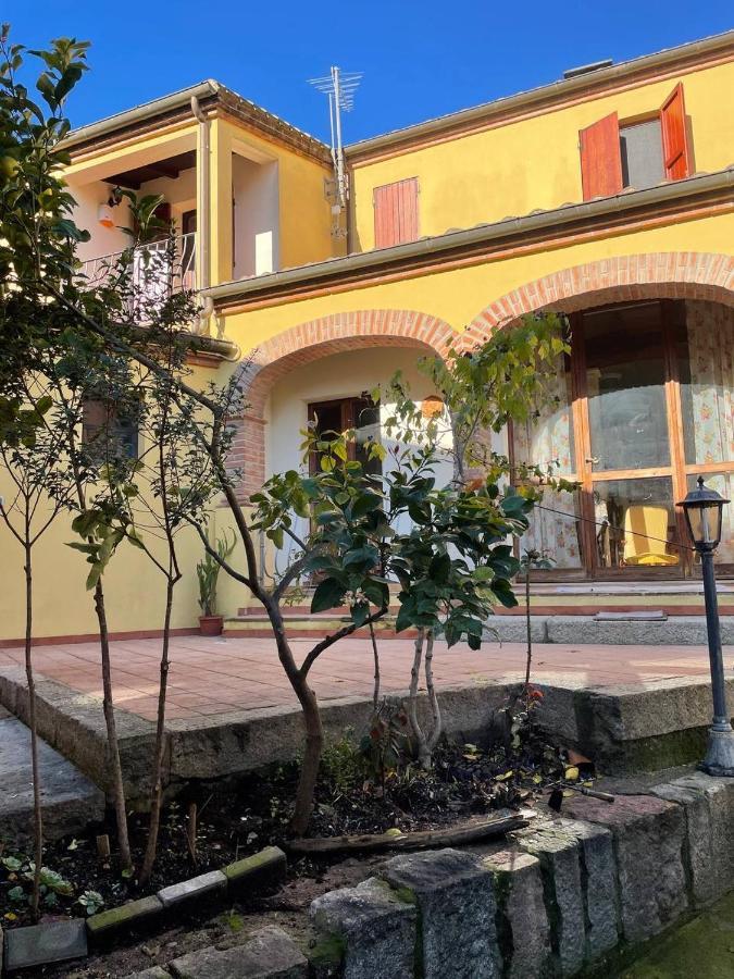 Aventina Holiday Home Burcei エクステリア 写真
